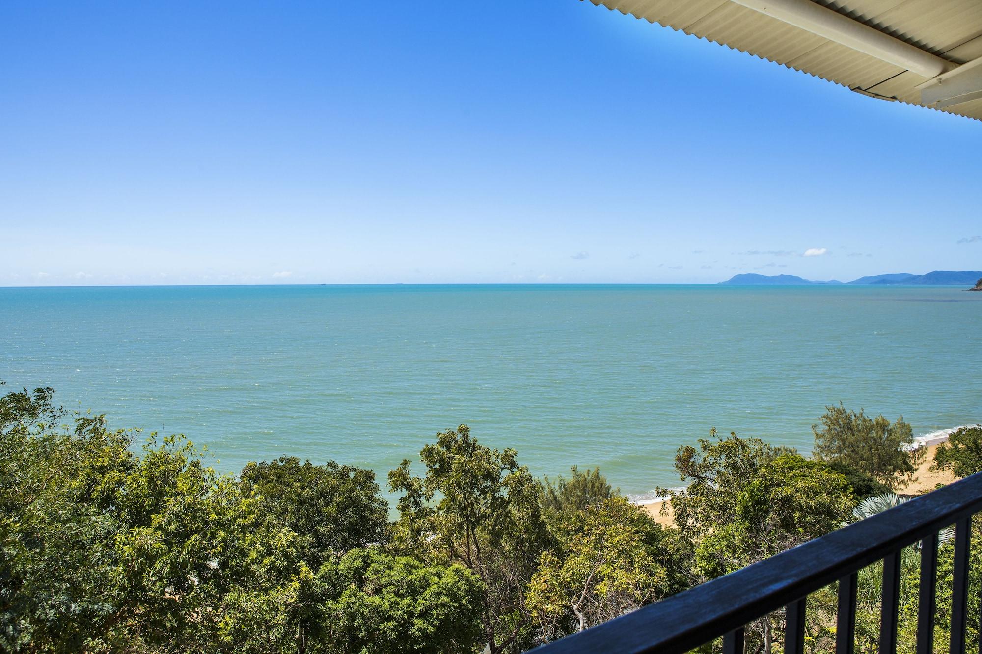 Aparthotel Amaroo At Trinity Trinity Beach Exterior foto