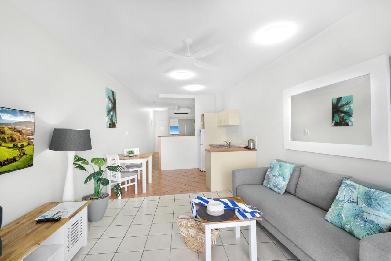 Aparthotel Amaroo At Trinity Trinity Beach Exterior foto