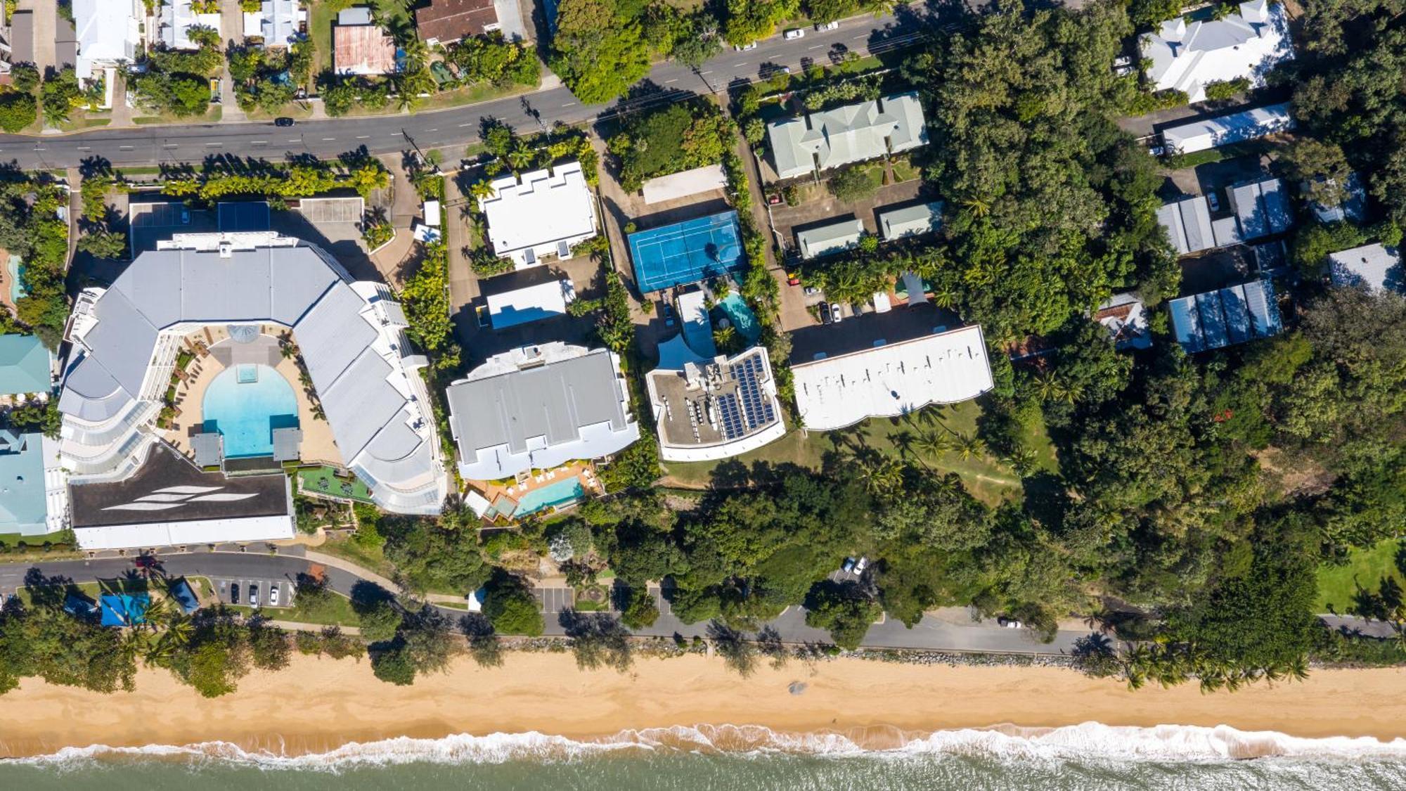 Aparthotel Amaroo At Trinity Trinity Beach Exterior foto