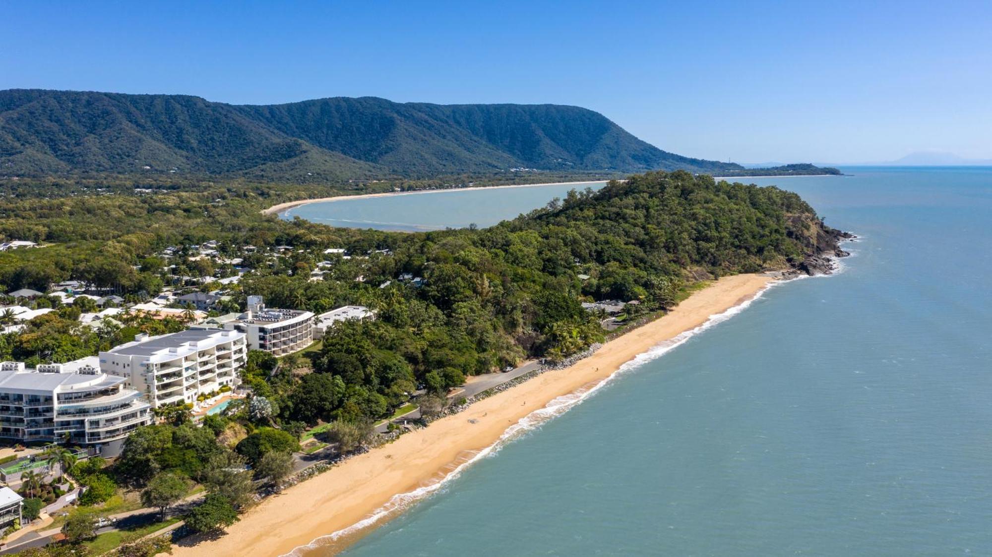 Aparthotel Amaroo At Trinity Trinity Beach Exterior foto